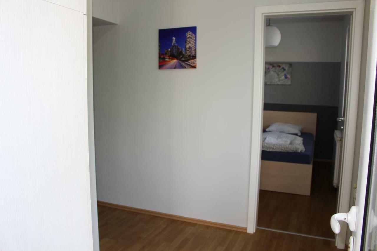 Skopje Home 1 Luaran gambar